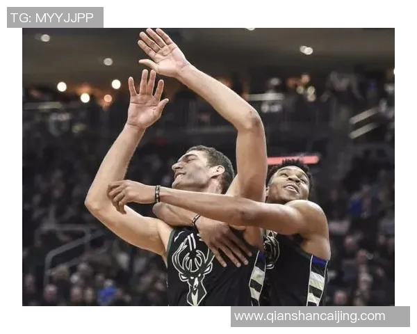 布鲁克洛佩斯如何在NBA赛场上重塑自我与球队价值